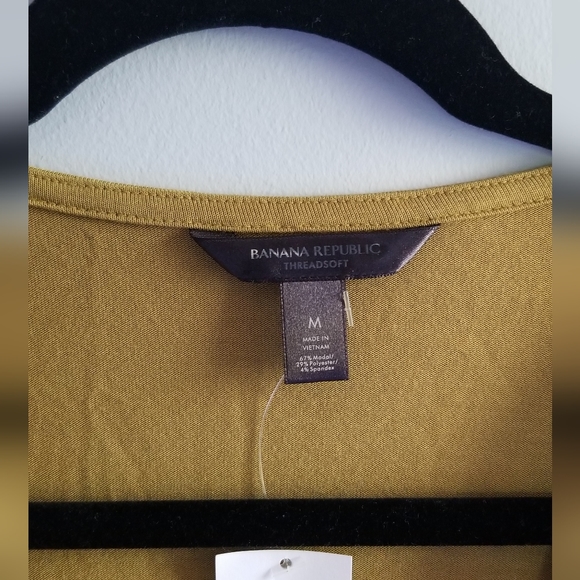 {NWT} Banana Republic • Olive Green Body Suit - Picture 2 of 2